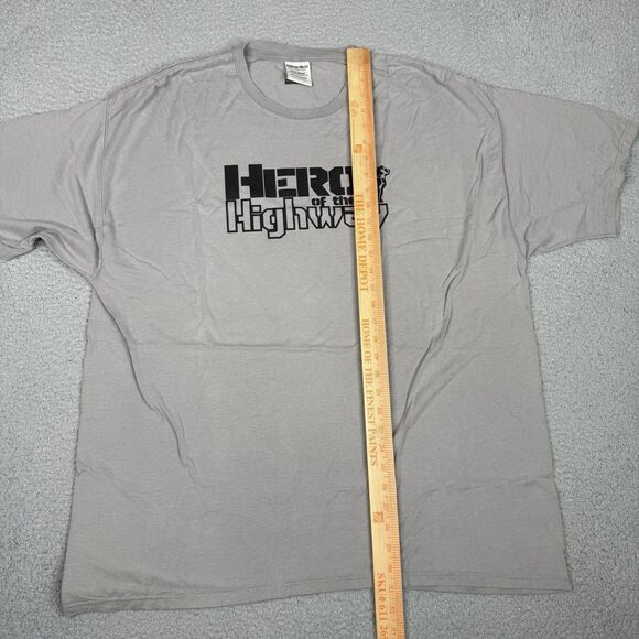 Mack Trucks Shirt Mens XXL Gray Hero Of The Highway Bulldog Tee Ring Spun NWT - Picture 9 of 11